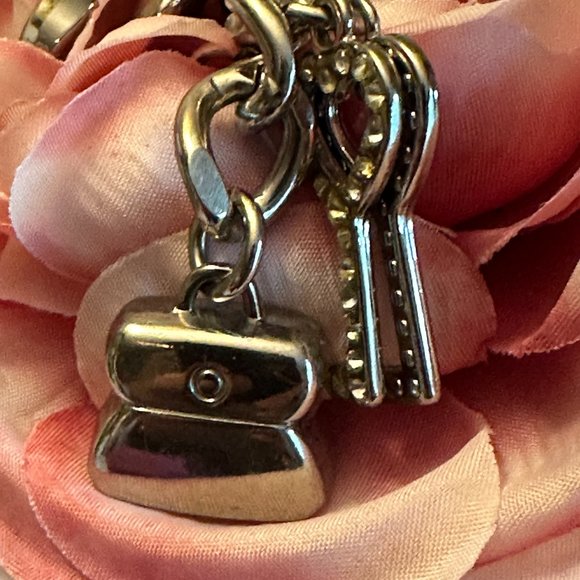 Kathy Van Zeeland Signature Bag/Heart/Keys Bag Charm Key Chain Silver Toned - Picture 14 of 14